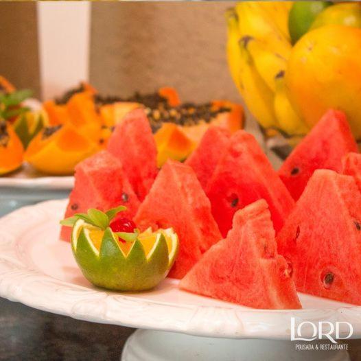 Hotel Pousada Lord Тейшейра де Фрейтас Екстериор снимка